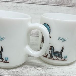 Antique mugs. Kirby Martin. Set of 2. Great condition. No chips or cracks.